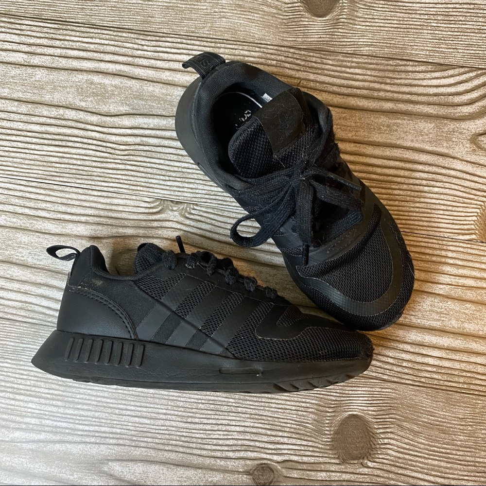 Adidas Sneaker Black Unisex